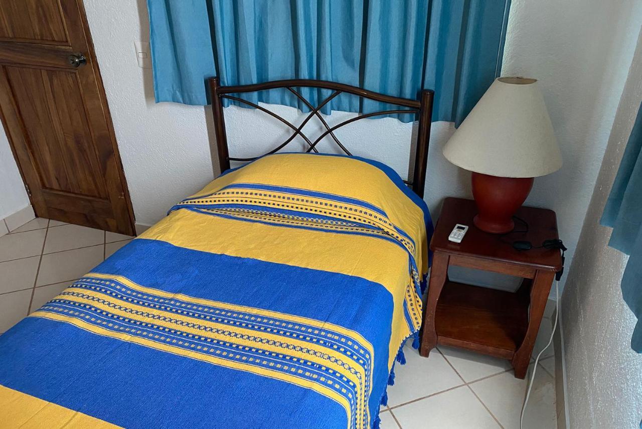 Zandoyo Bed & Breakfast Puerto Escondido  Zewnętrze zdjęcie